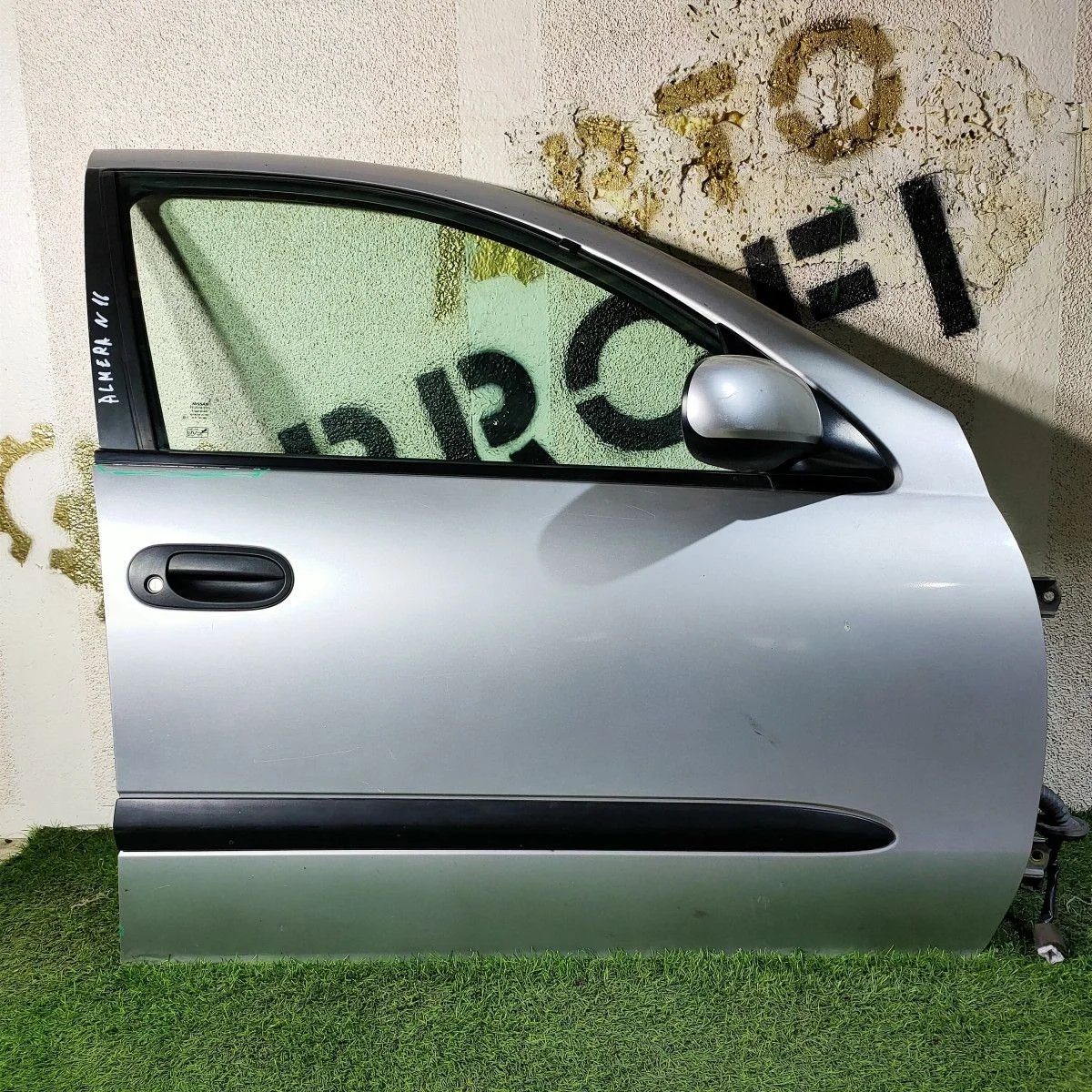 Дверь передняя правая для Nissan Almera (N16) II