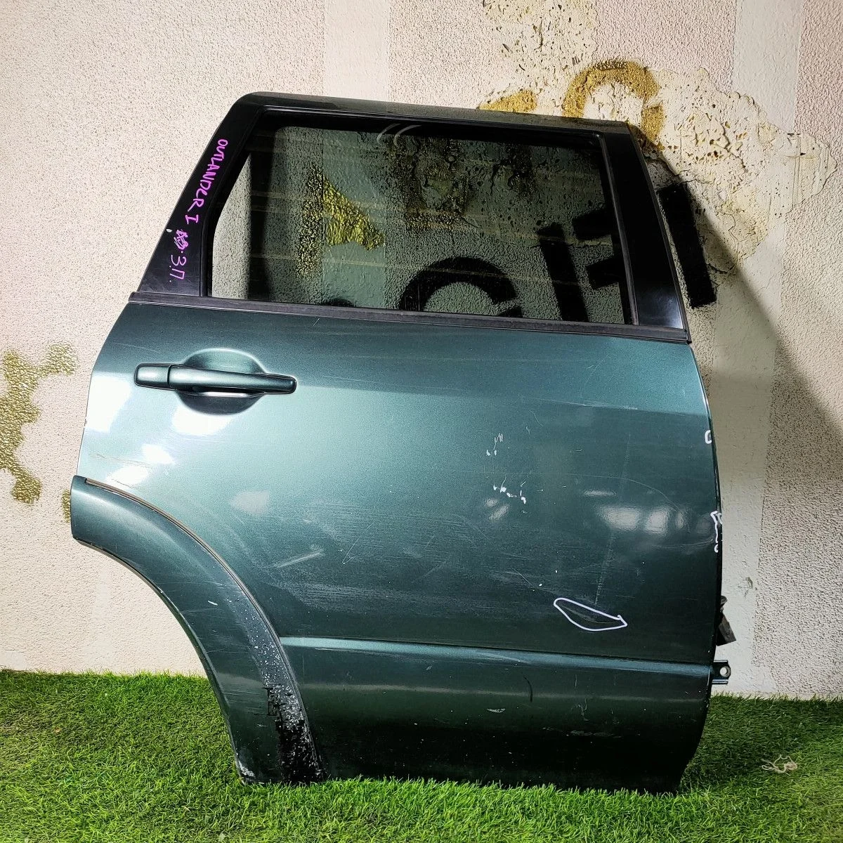 Дверь задняя правая Mitsubishi Outlander (CU0W) I