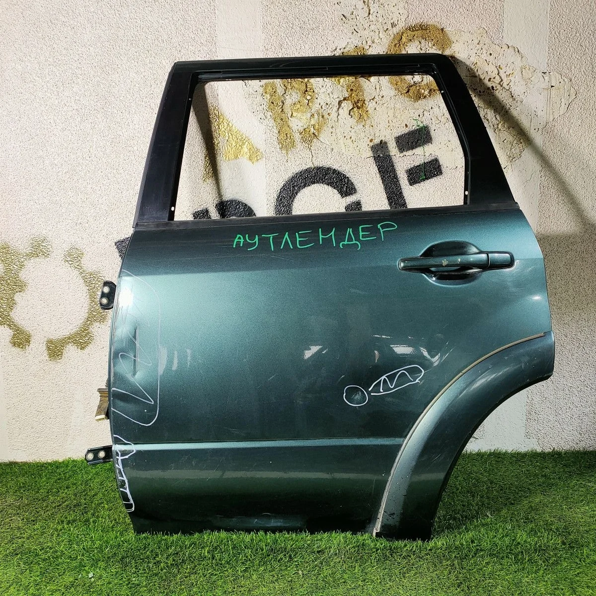 Дверь задняя левая для Mitsubishi Outlander I