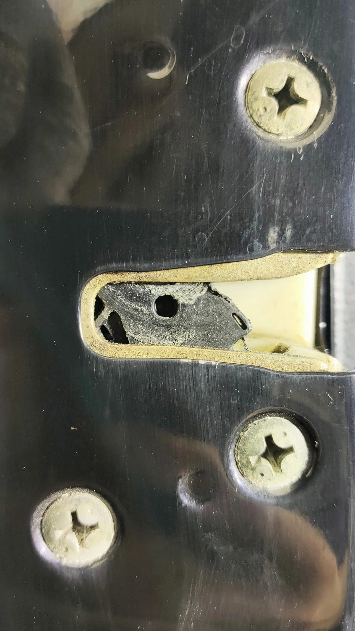 Замок двери передней левой для Mitsubishi Lancer