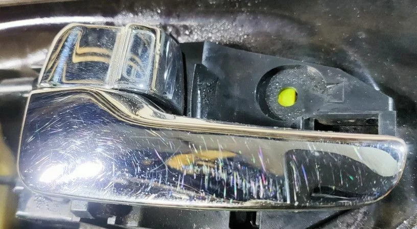 Ручка двери внутренняя левая для Mitsubishi