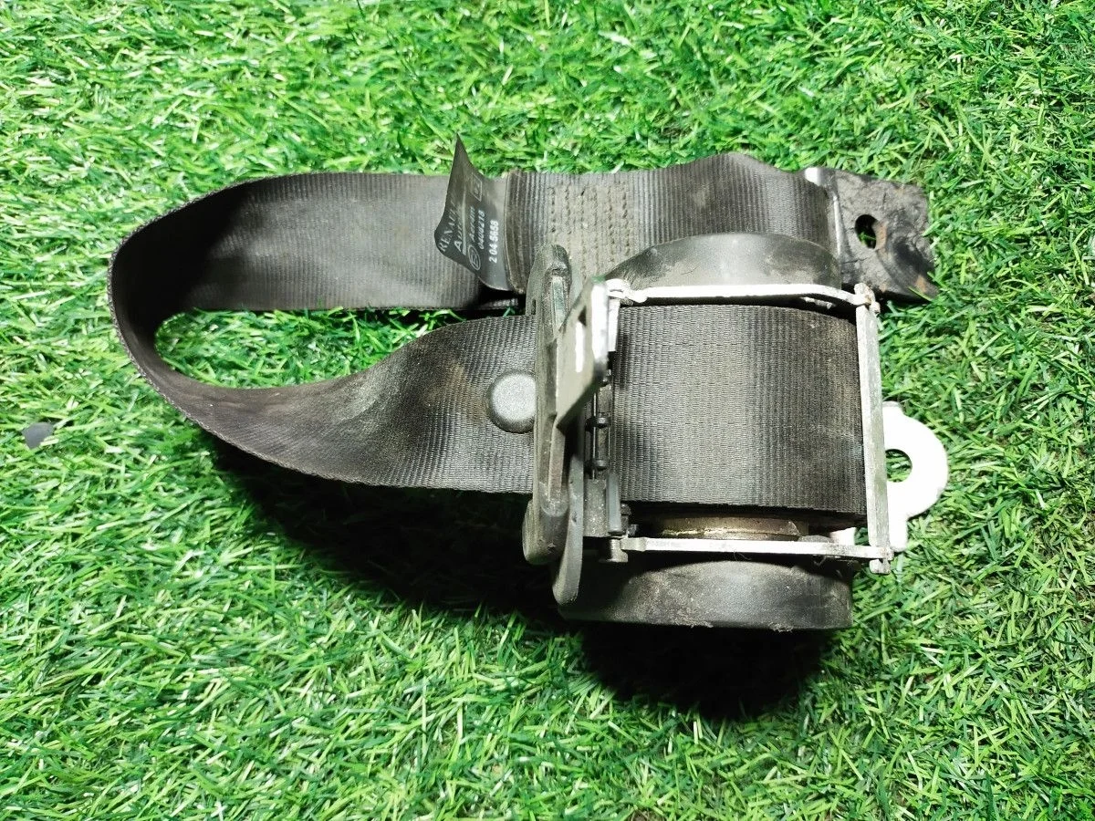 Ремень безопасности Renault Fluence I