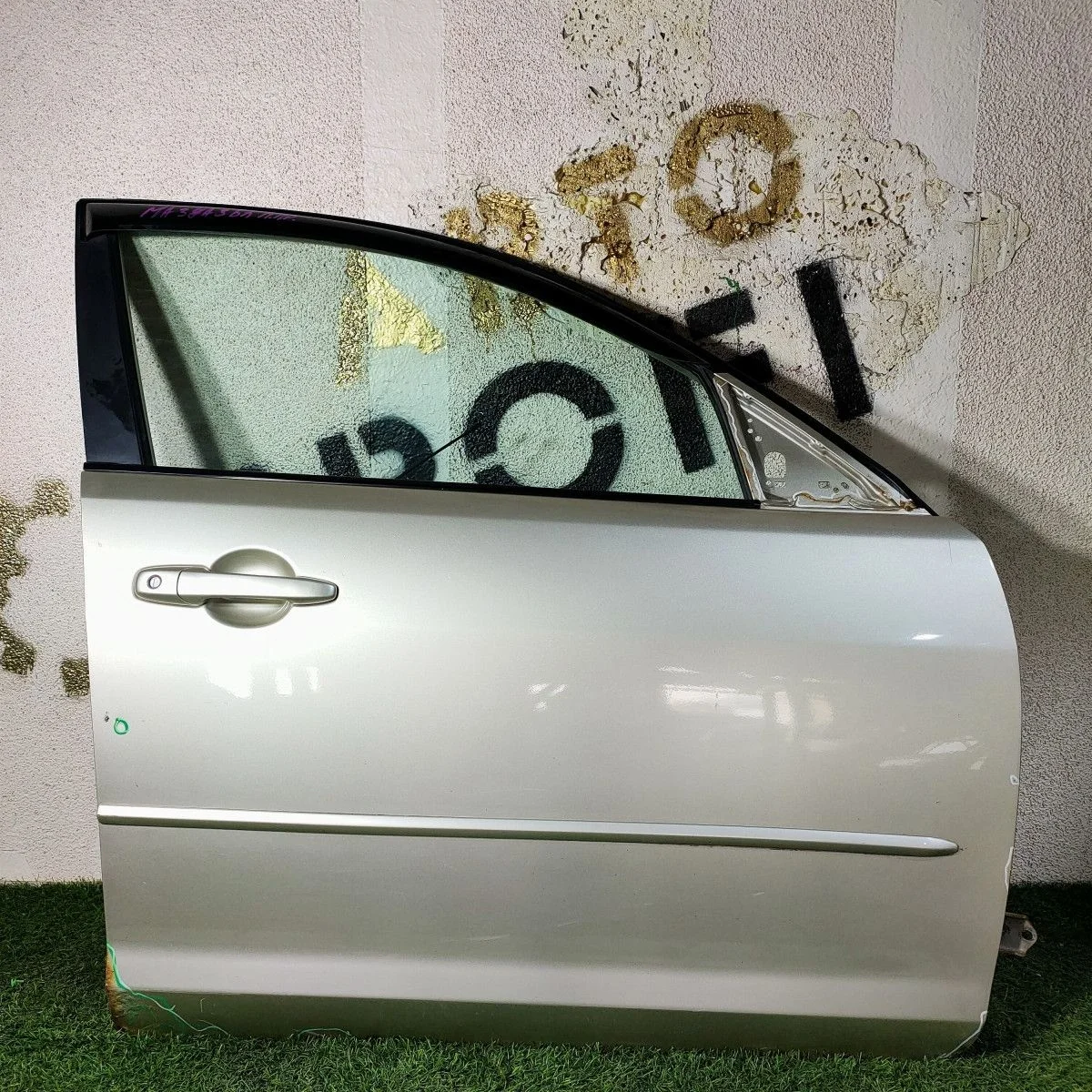 Дверь передняя правая для Mazda 3 (BK) I