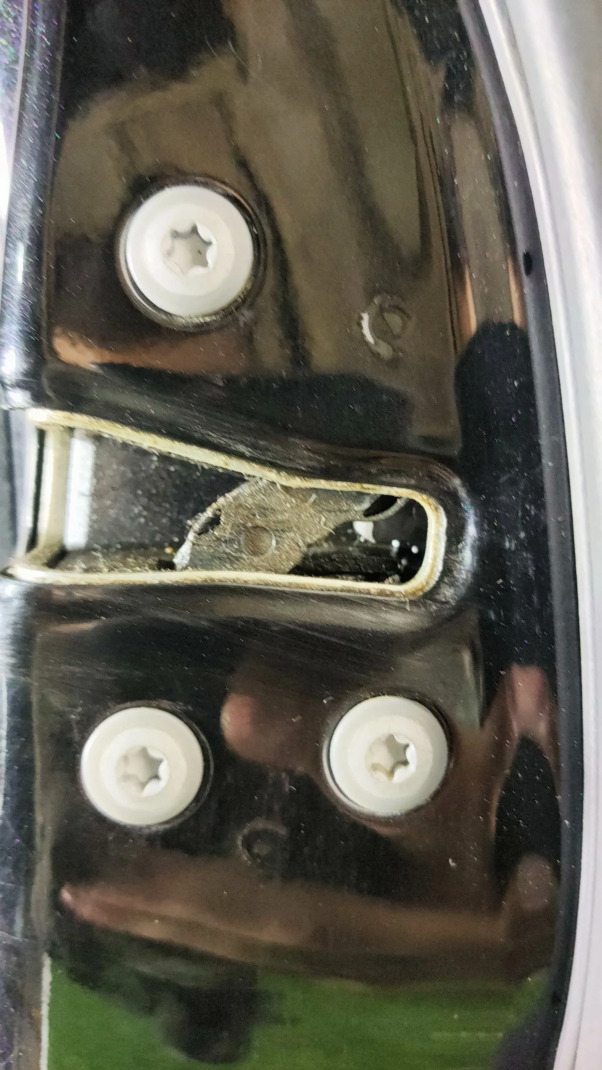 Замок двери задней правой Toyota RAV4 (XA40) IV