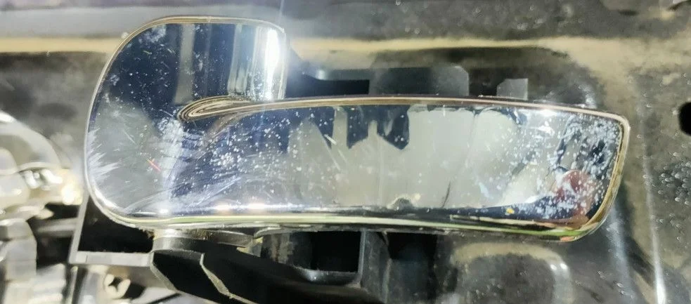 Ручка двери внутренняя левая Nissan