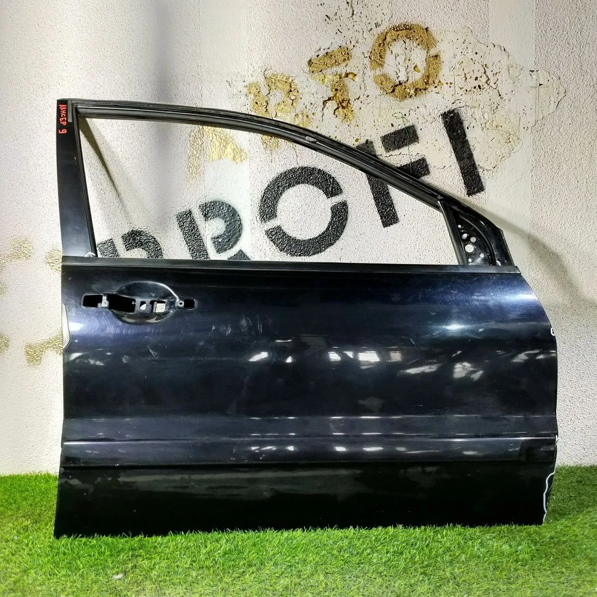 Дверь передняя правая для Mitsubishi Lancer IX