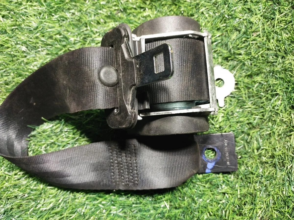 Ремень безопасности Renault Fluence