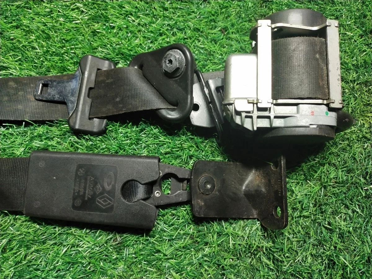 Ремень безопасности передний Renault Megane III