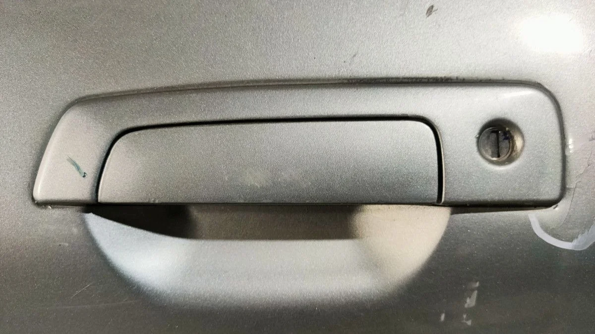 Ручка двери внешняя передняя левая Mitsubishi