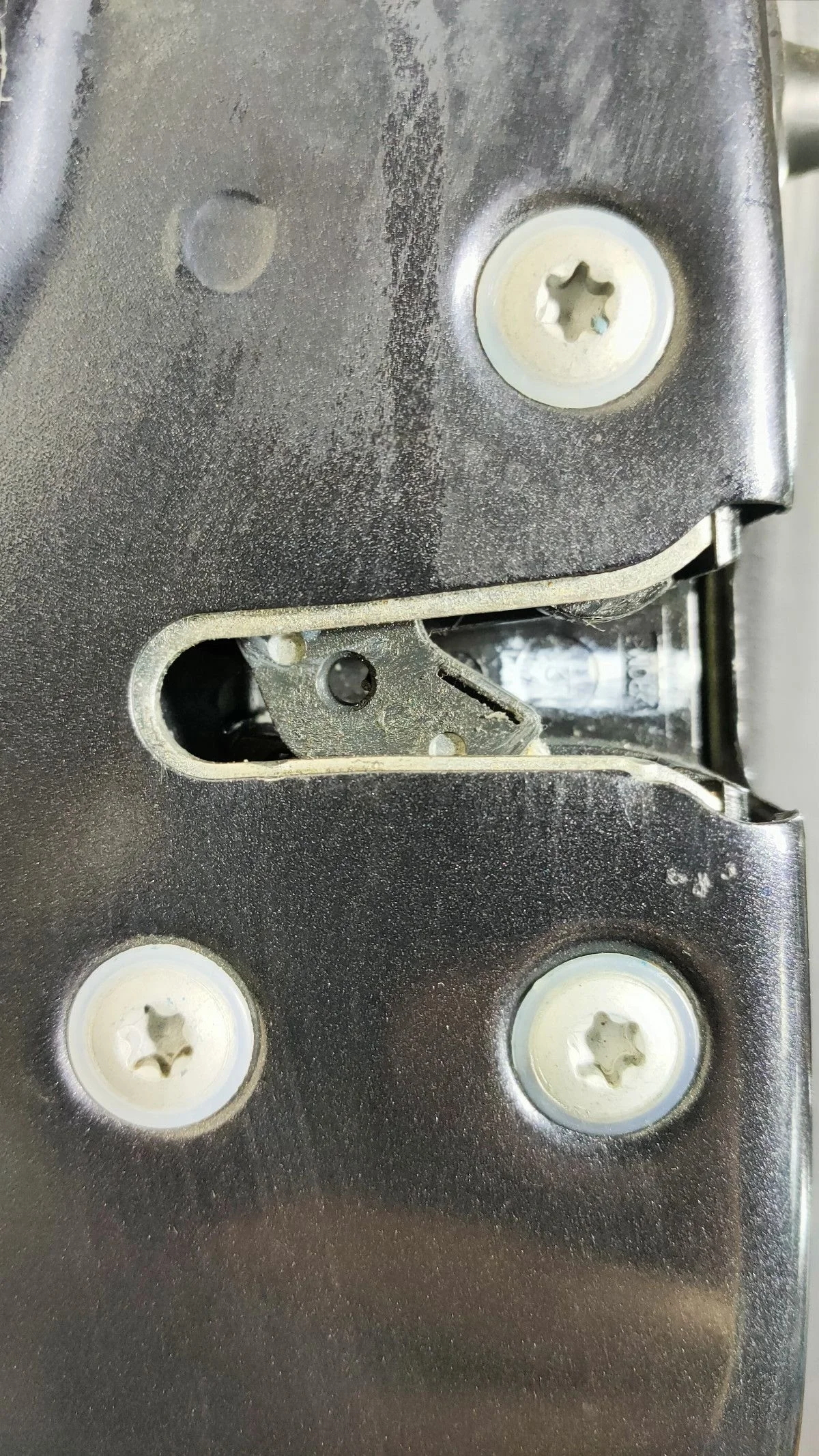 Замок двери задней левой для Nissan Almera (G15) 3