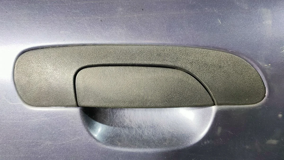 Ручка двери задней наружная правая для Ford