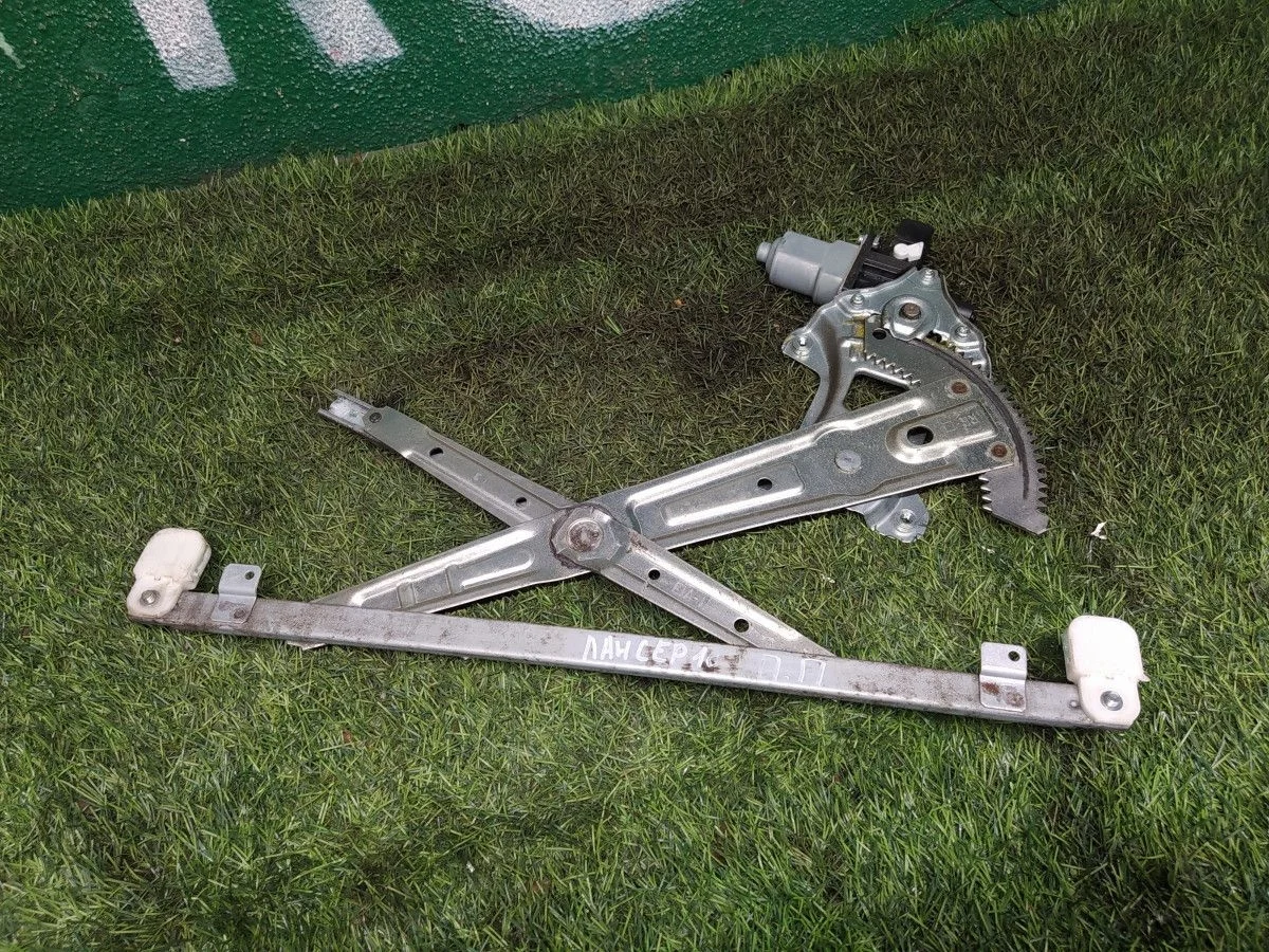 Стеклоподъемник передний правый Mitsubishi Lancer