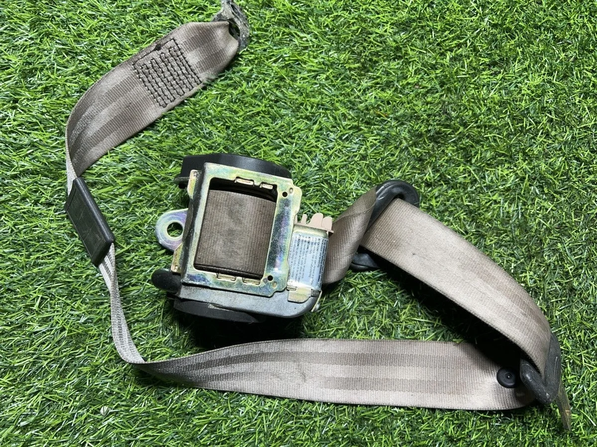 Ремень безопасности Audi A6 C5