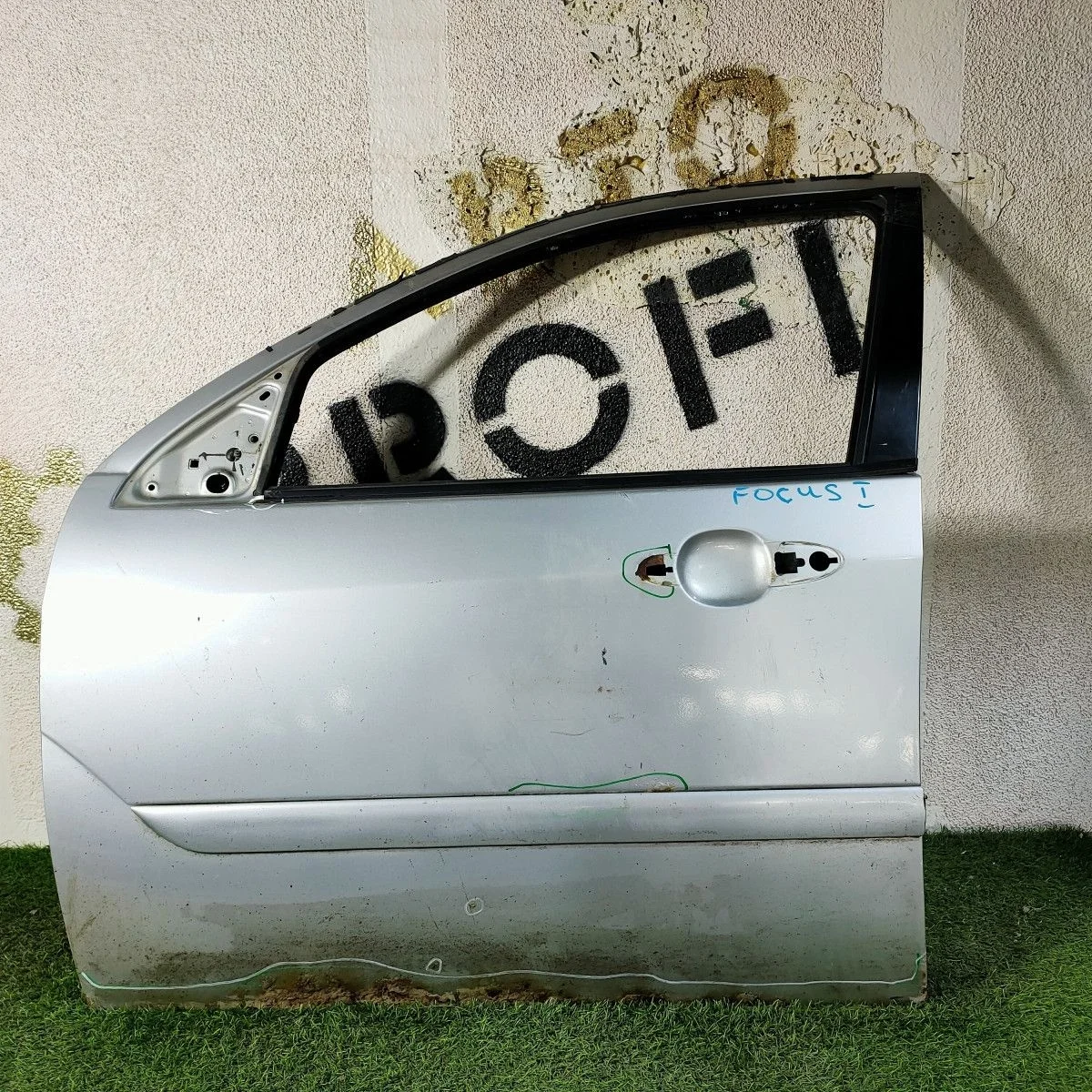Дверь передняя левая для Ford Focus (I) I