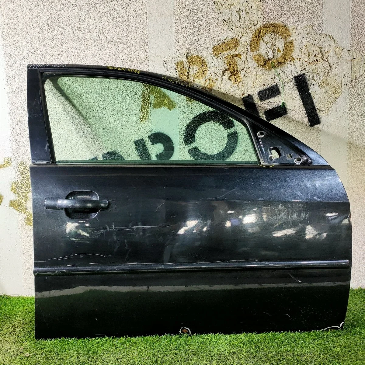 Дверь передняя правая для Ford Mondeo (3) III