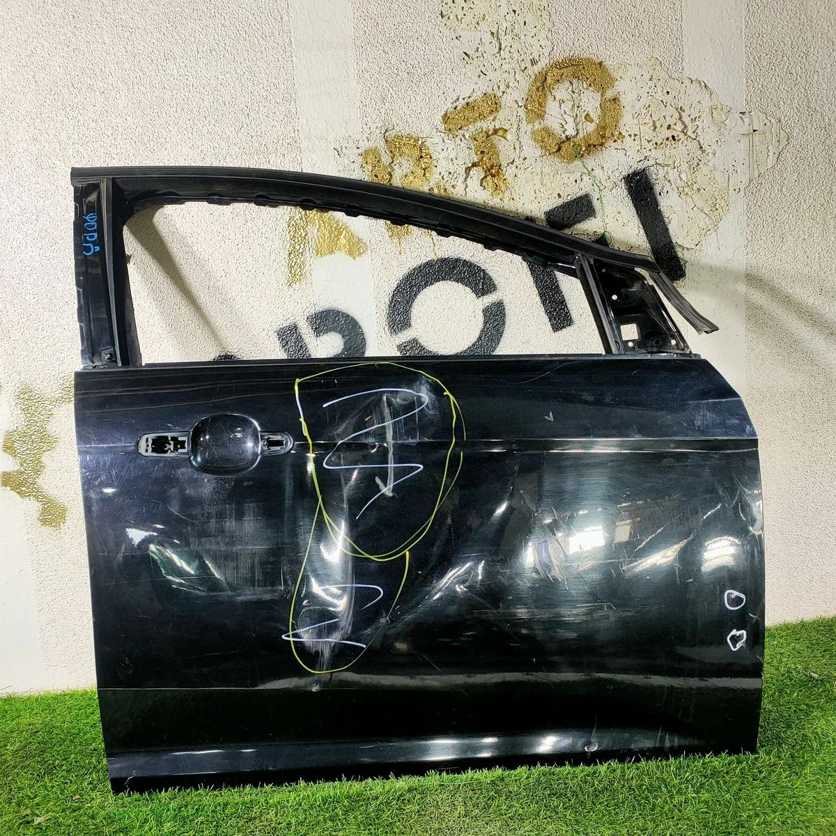 Дверь передняя правая Ford Focus (III) III