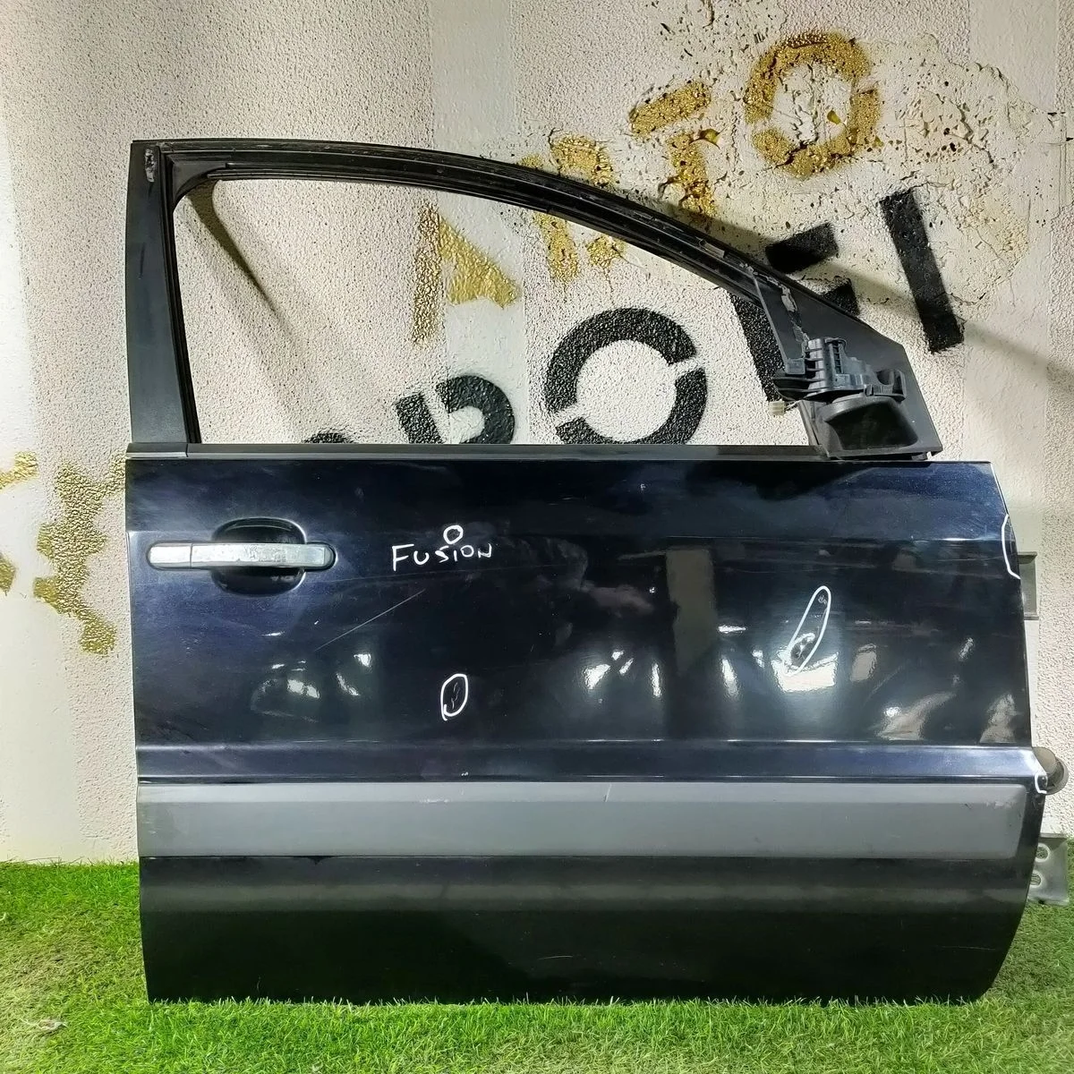 Дверь передняя правая для Ford Fusion I