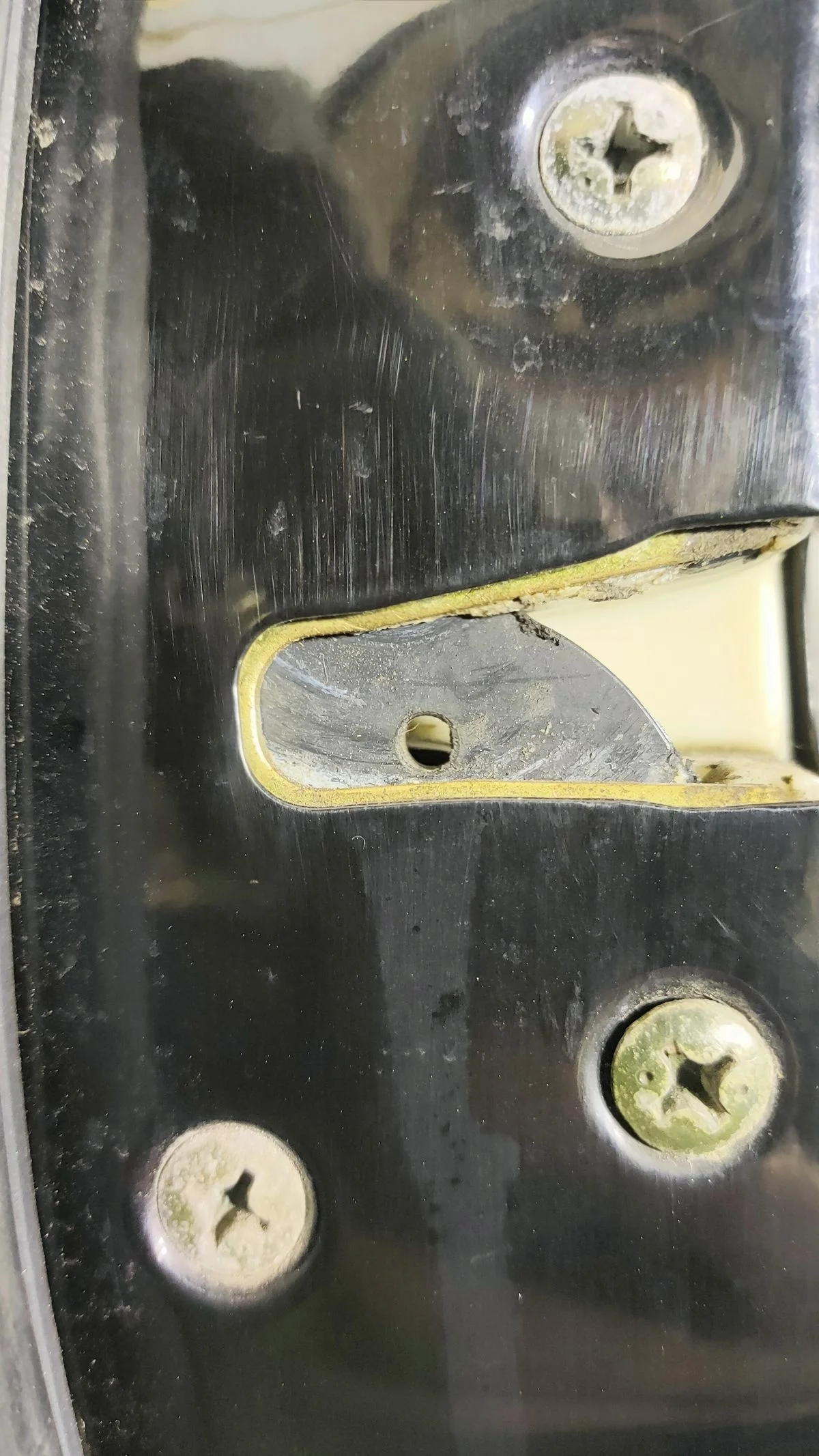 Замок двери передней левой для Mitsubishi Galant 8