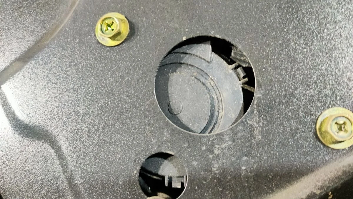 Стеклоподъемник электр. передний левый Mitsubishi