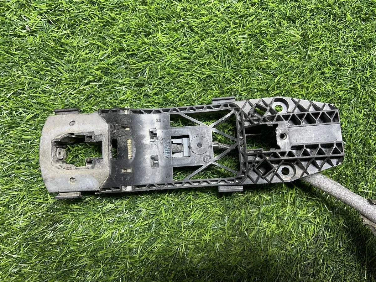 Кронштейн Volkswagen Jetta VI (2010—2015)