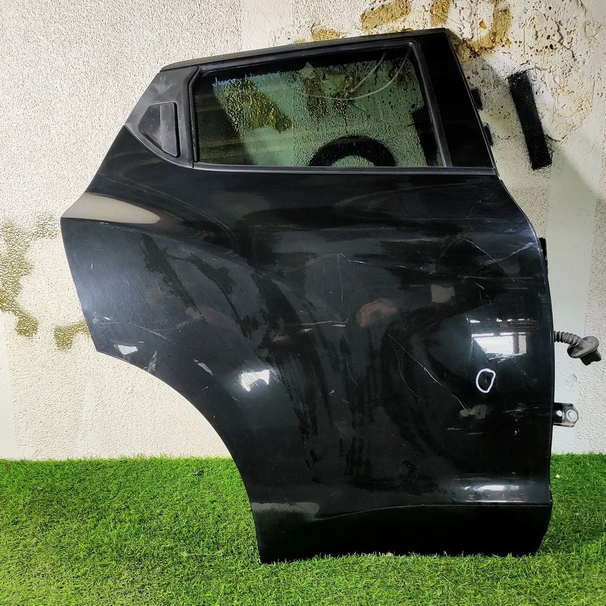 Дверь задняя правая для Nissan Juke