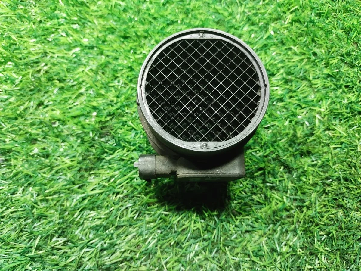 Расходомер воздуха (ДМРВ) Opel Viva I