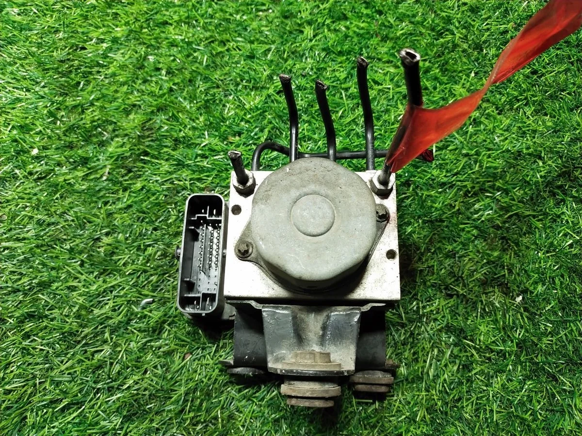 Блок abs Volkswagen Polo (Mk5) V