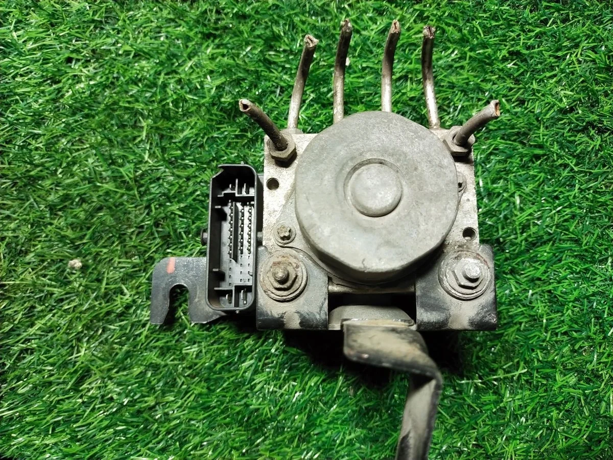 Блок ABS Renault Logan