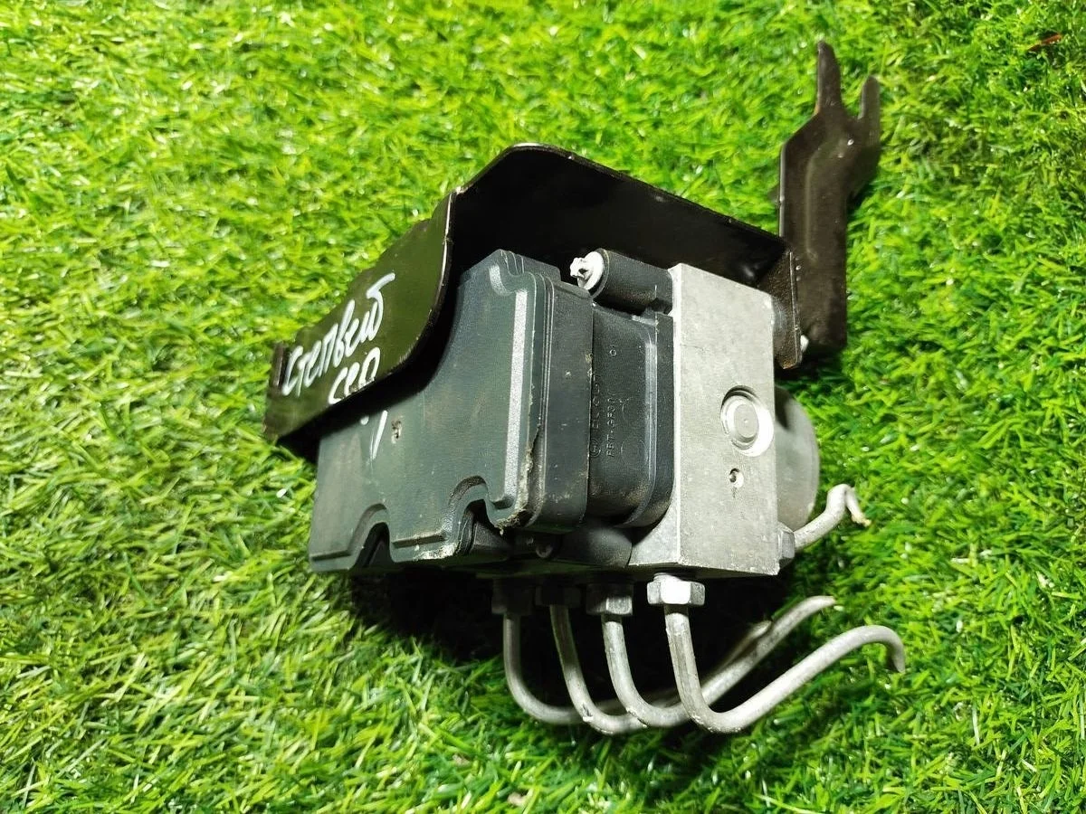 Блок ABS (насос) Renault Sandero Stepway I