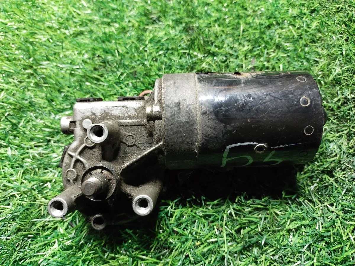 Мотор стеклоочистителя Audi A4 (B5) I