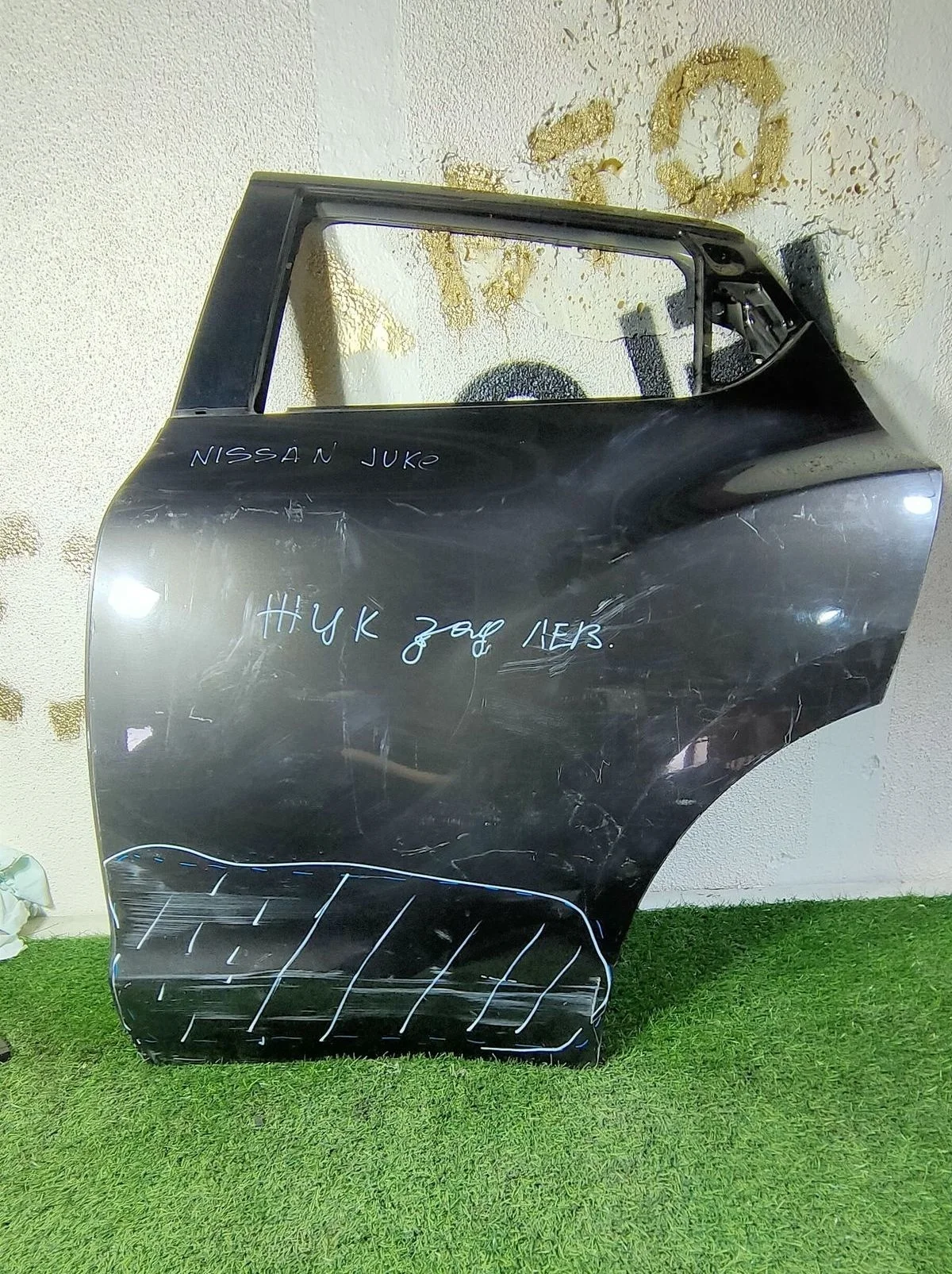 Дверь задняя левая для Nissan Juke