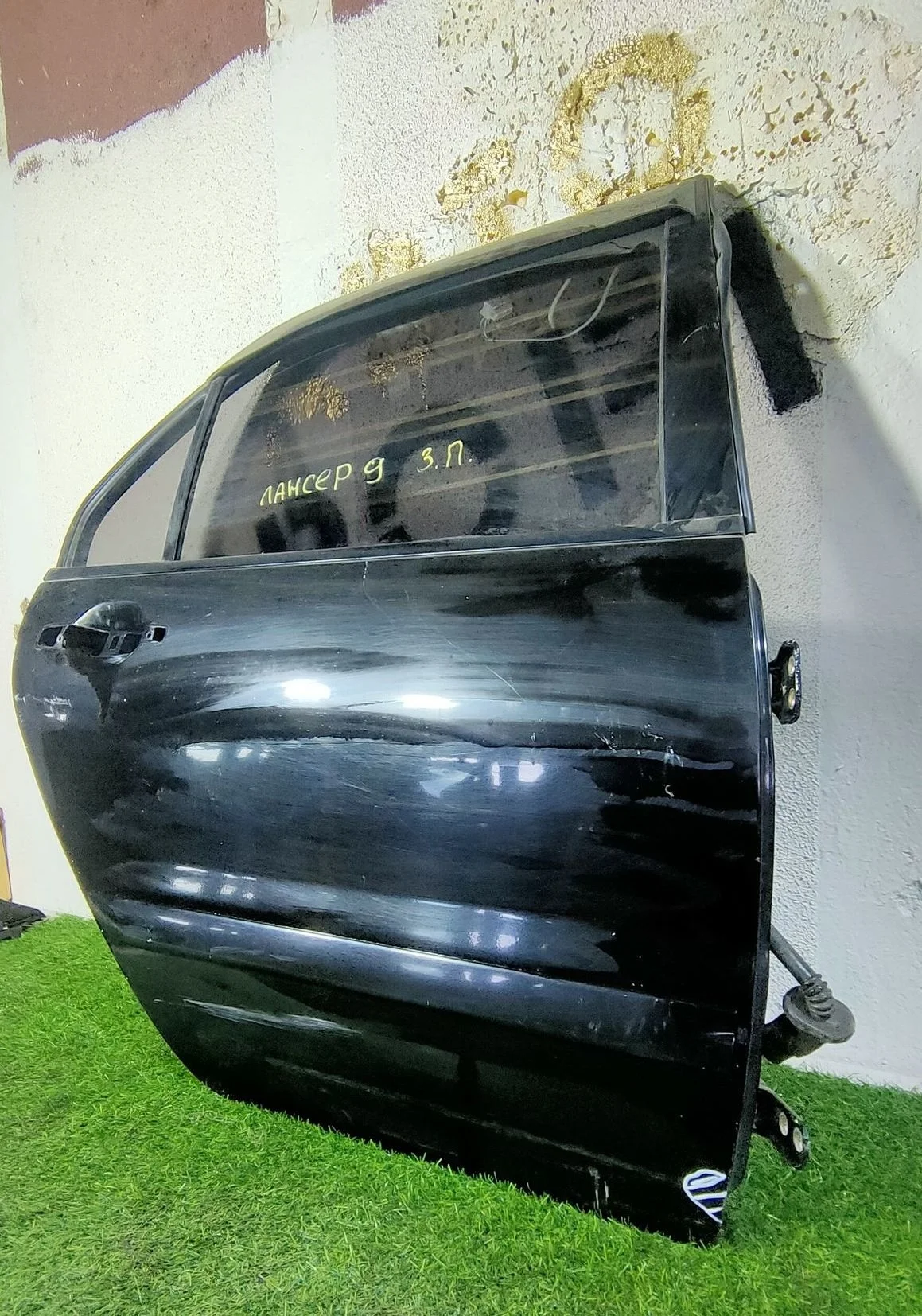 Дверь задняя правая Mitsubishi Lancer 9