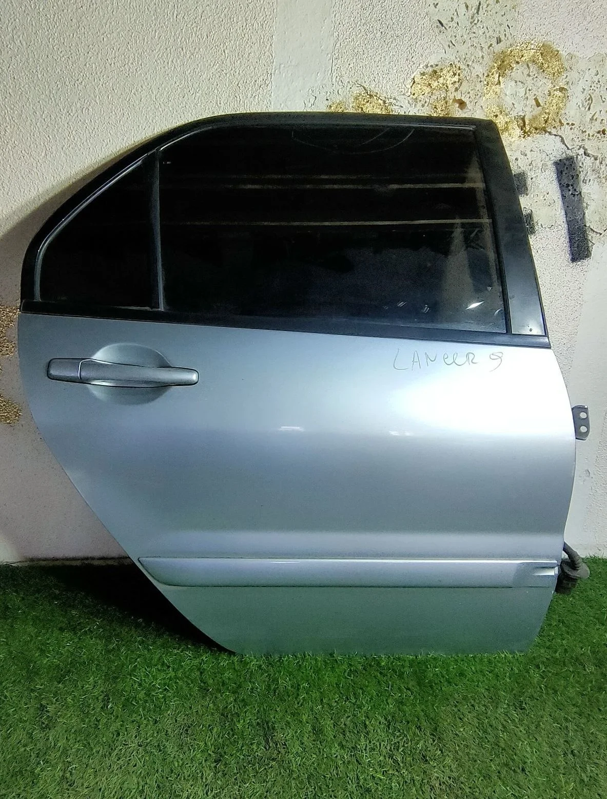 Дверь задняя правая Mitsubishi Lancer 9