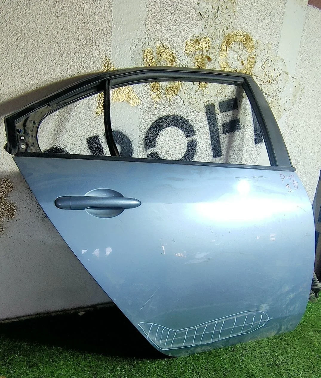 Дверь задняя правая Nissan Primera P12