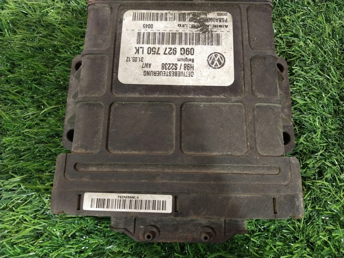 Блок управления АКПП Volkswagen Polo (Mk5) V