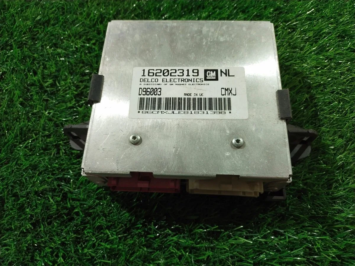 Блок управления двигателем Opel Vectra B