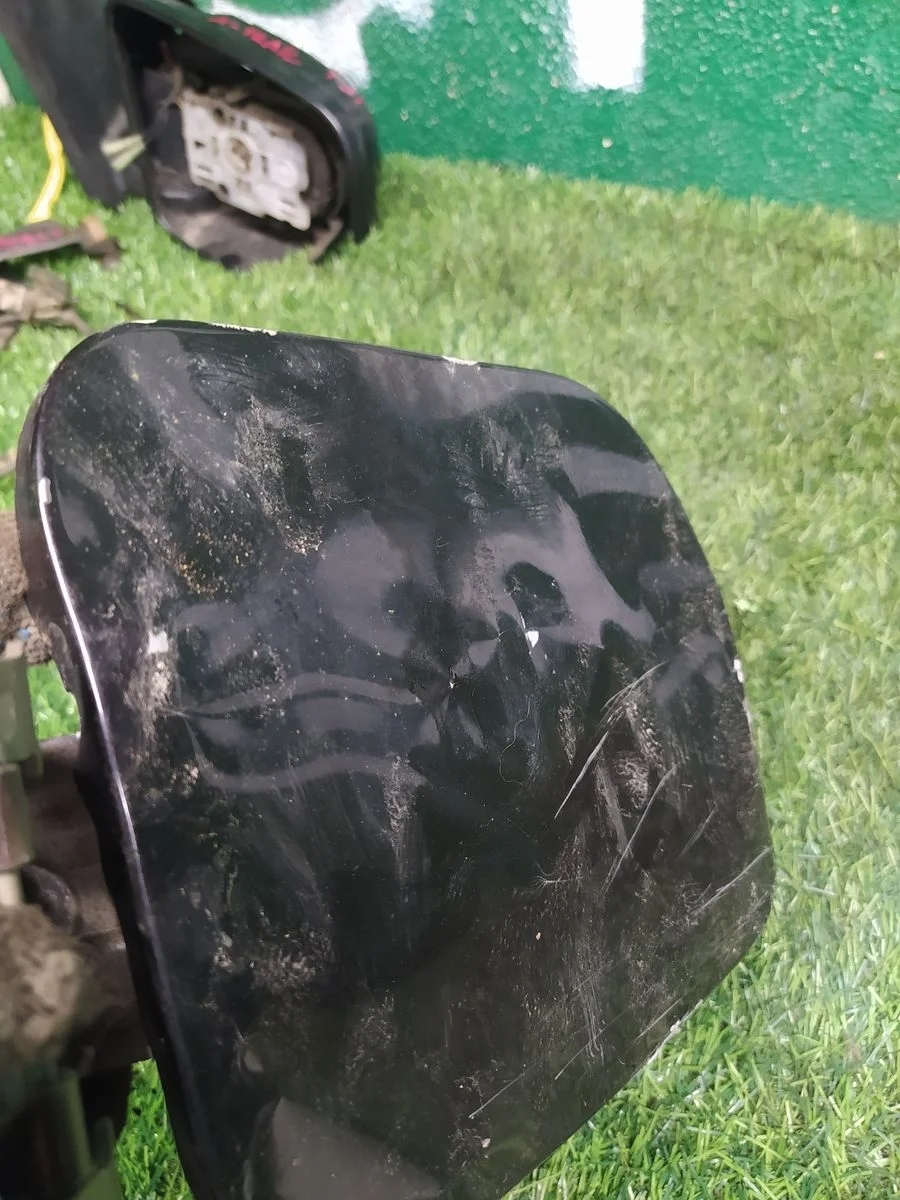 Лючок бензобака Nissan qashqai I