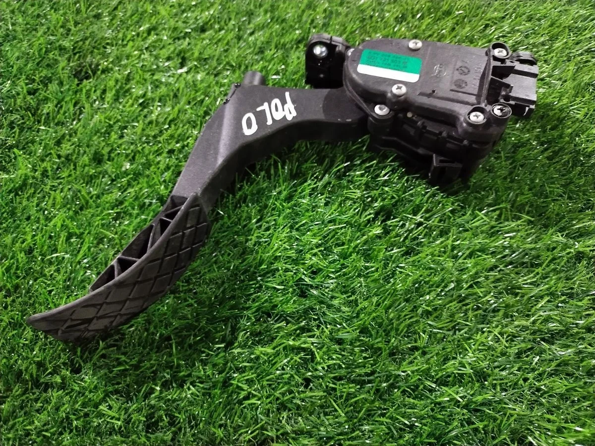 Педаль газа Volkswagen Polo (Mk5) V