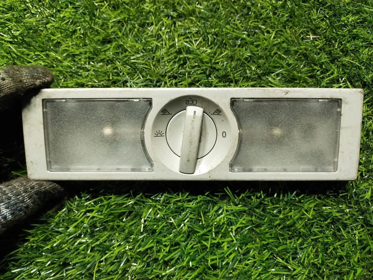 Плафон салонный Volkswagen Tiguan (NF) I