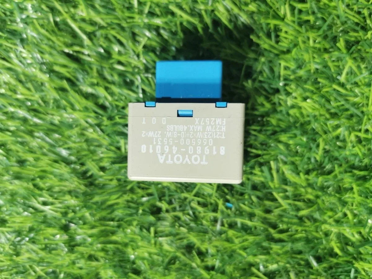 Реле поворота Toyota