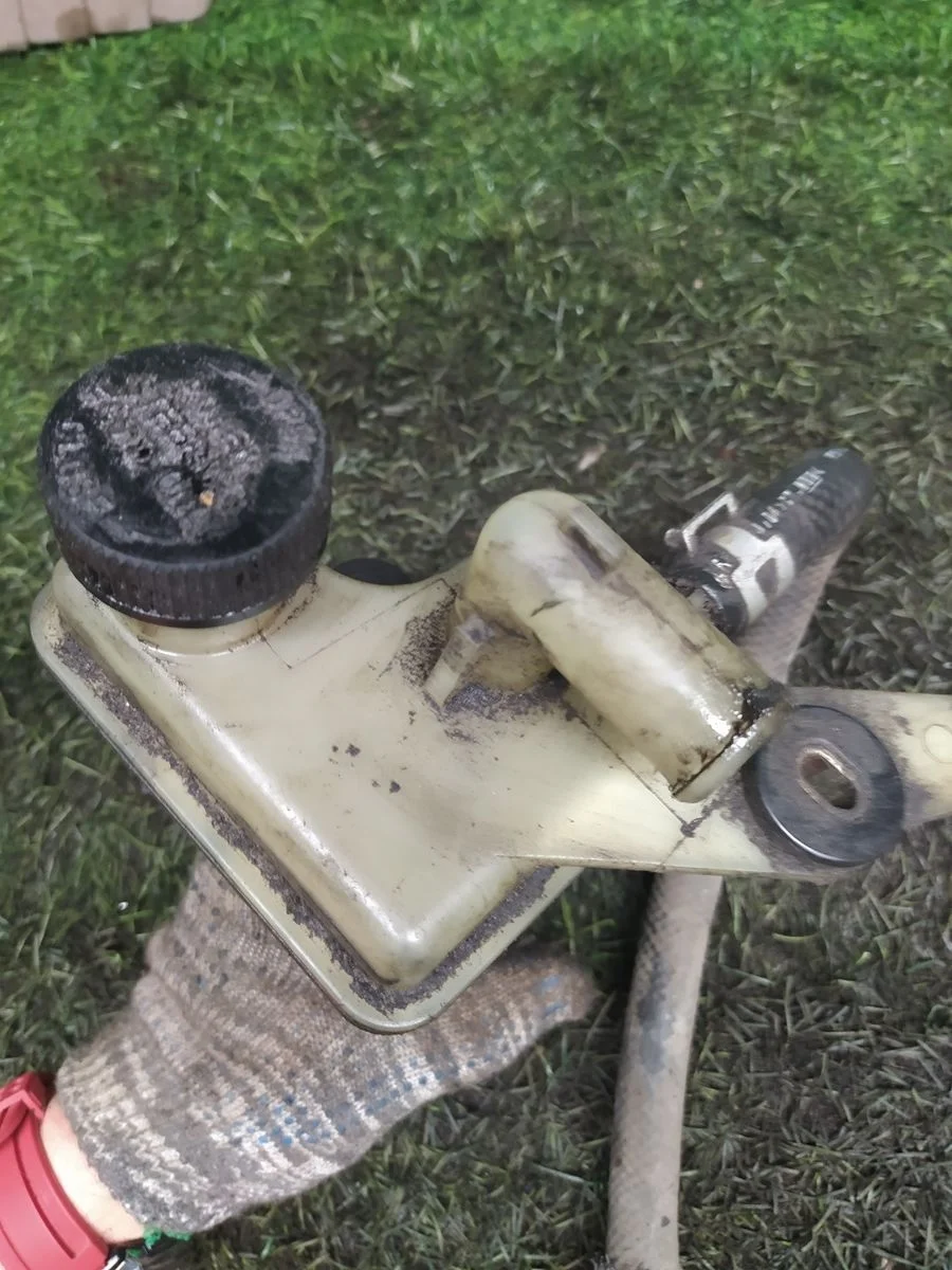 Бачок гидроусилителя Mazda 3