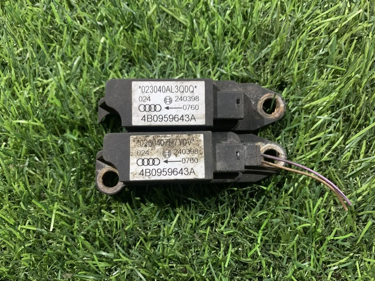 Датчик AIRBAG Audi A6