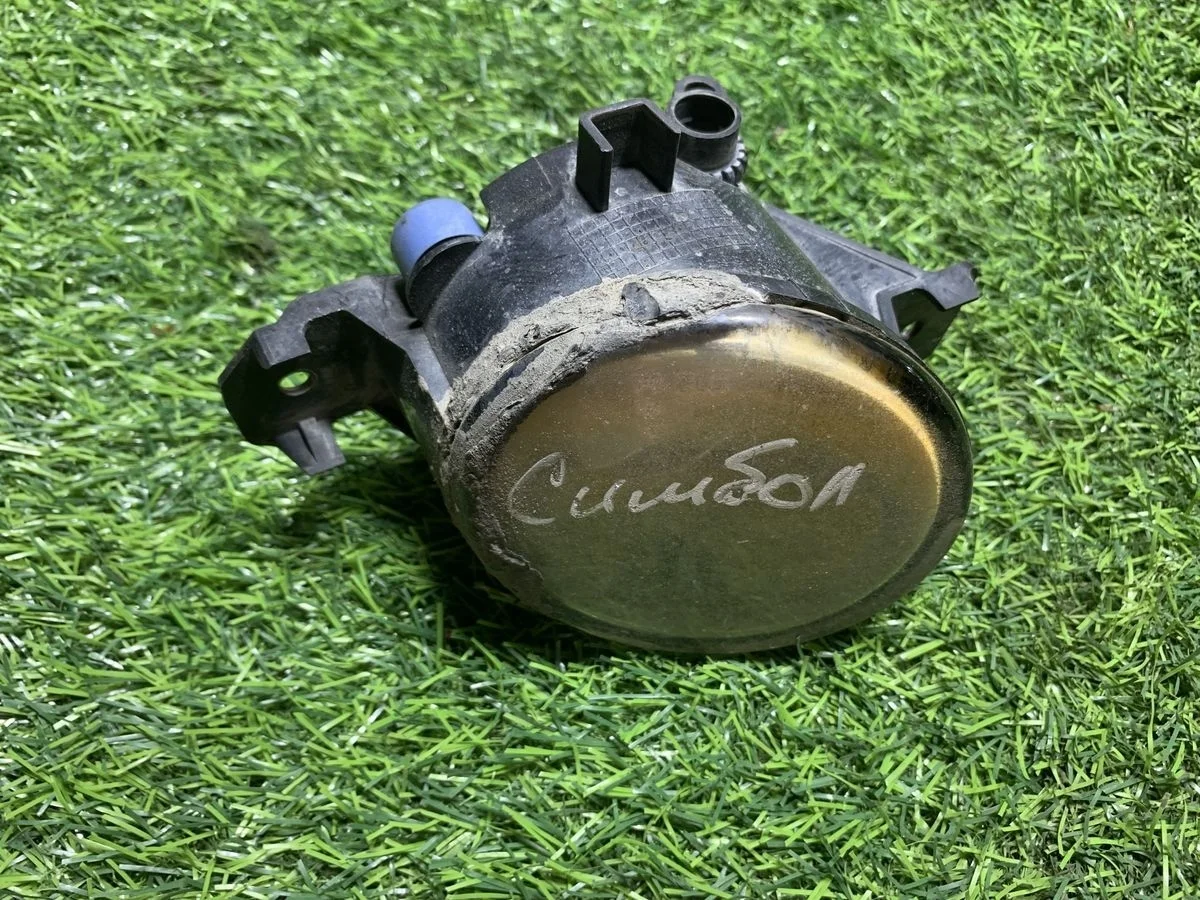 Фара противотуманная Renault Symbol