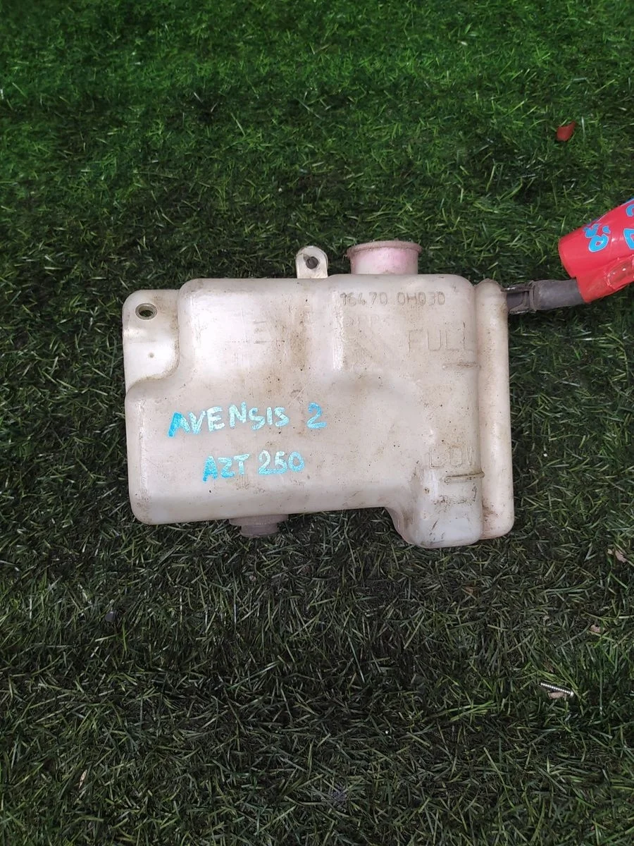 Бачок расширительный Toyota Avensis 2