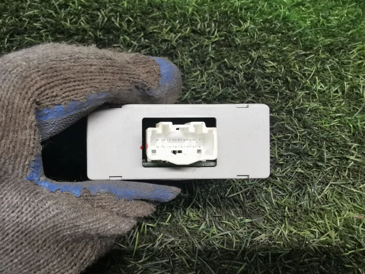 Эбу полным приводом Mitsubishi Outlander (CW0W) II