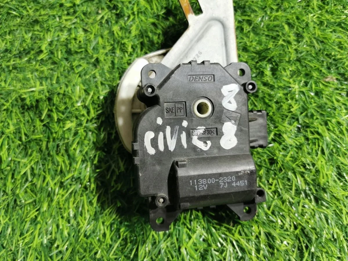 Моторчик заслонки отопителя Subaru Legacy (BH) III