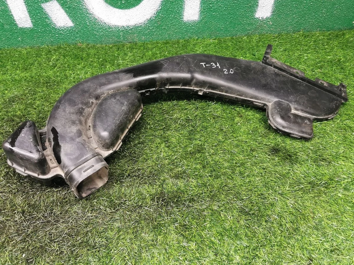 Воздухозаборник Nissan X-Trail T31