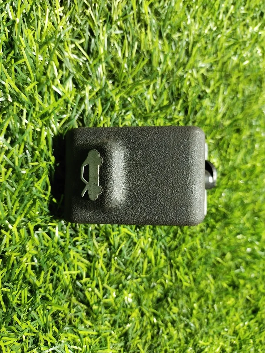 Ручка открывания капота Hyundai Solaris I (2010—2014)