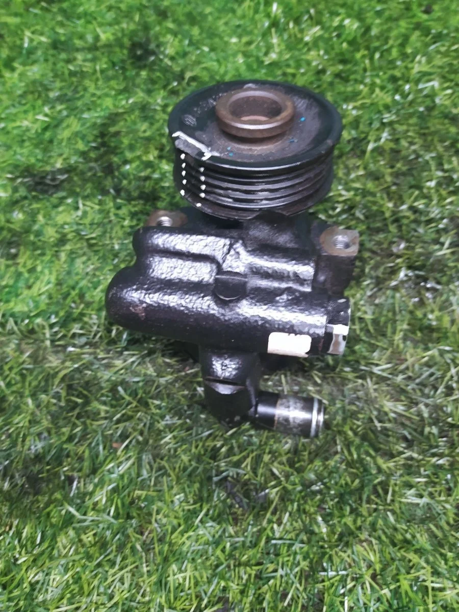 Насос гидроусилителя Ford Mondeo 2