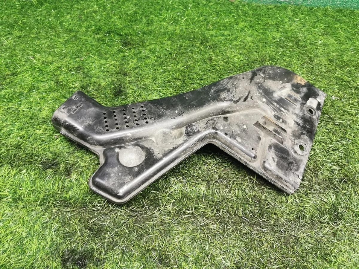 Воздухозаборник Mitsubishi Lancer X